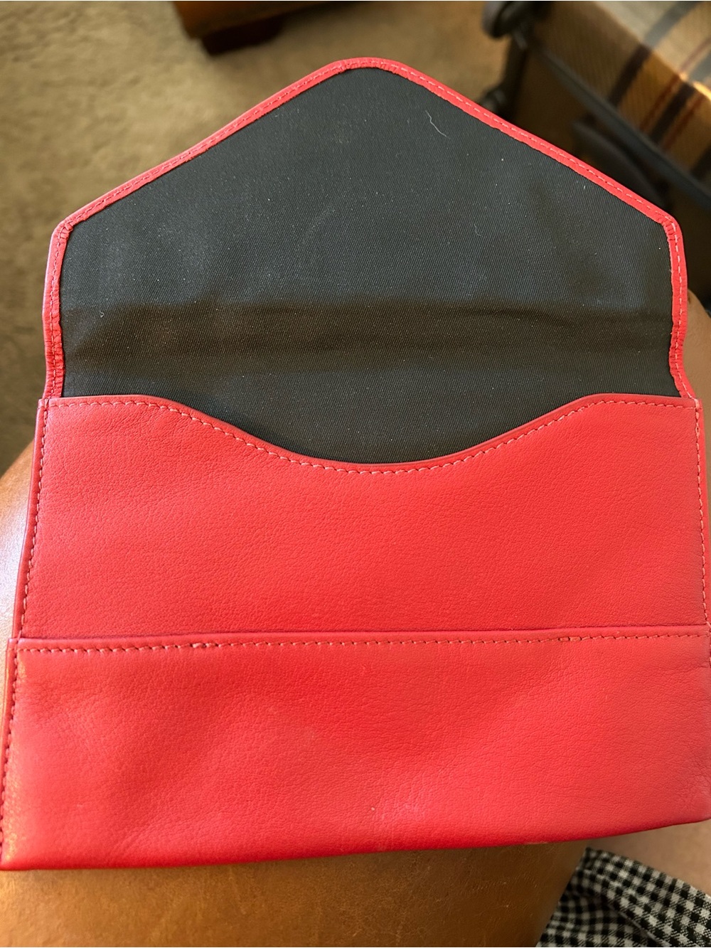 Red leather envelope 6” x 4”; travel accessory - Picture 2 of 4